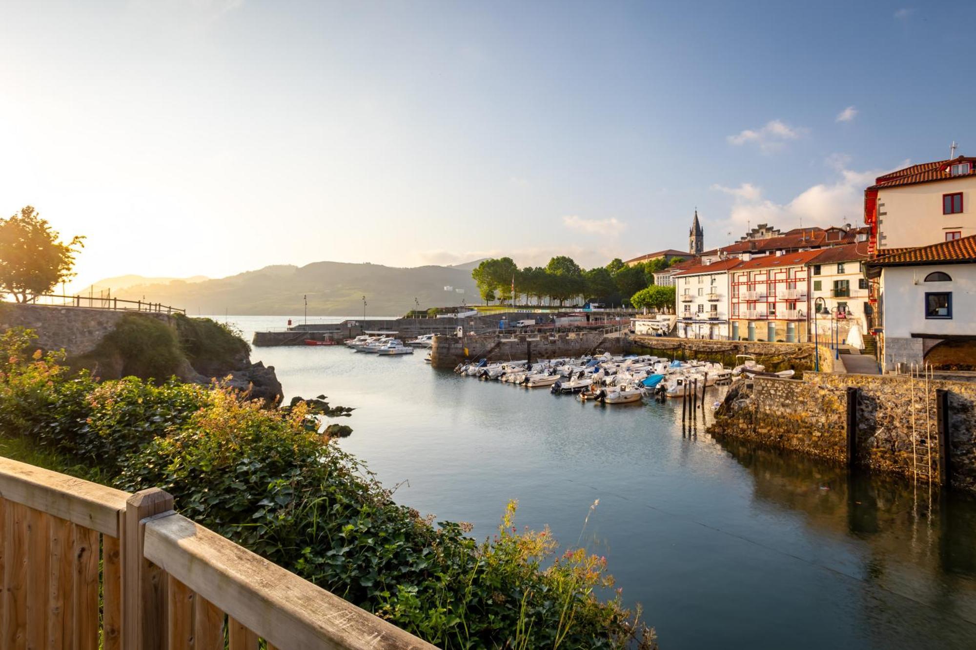 Hotel&Spa El Puerto Mundaka Εξωτερικό φωτογραφία
