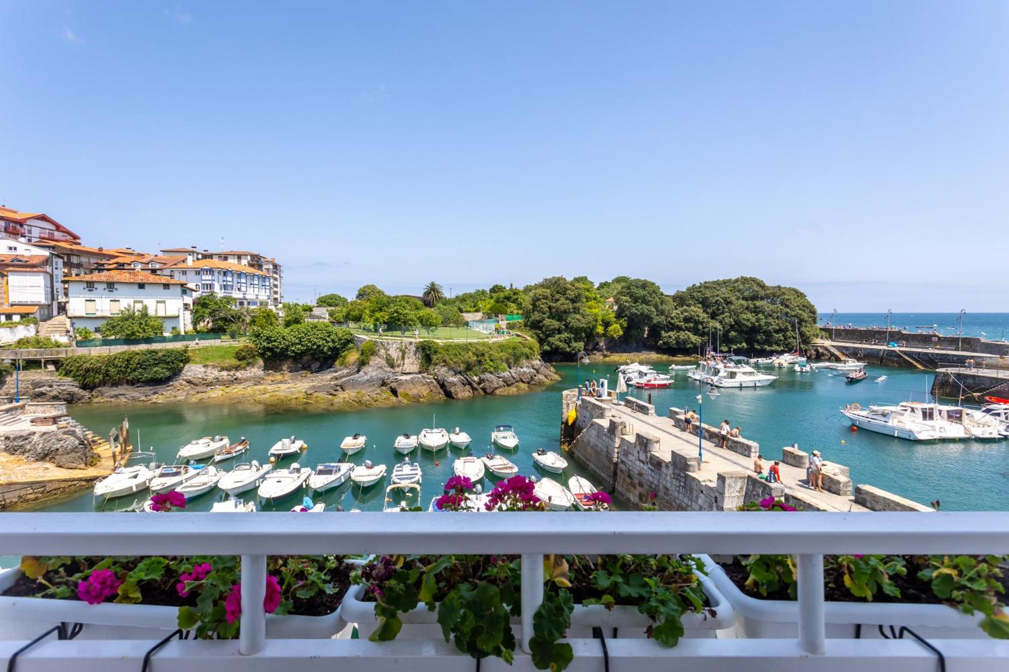 Hotel&Spa El Puerto Mundaka Εξωτερικό φωτογραφία